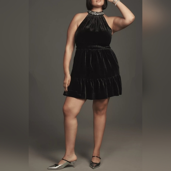 Anthropologie The Somerset Mini Dress: Women's BLACK Velvet Halter Edition 2X - Picture 1 of 9